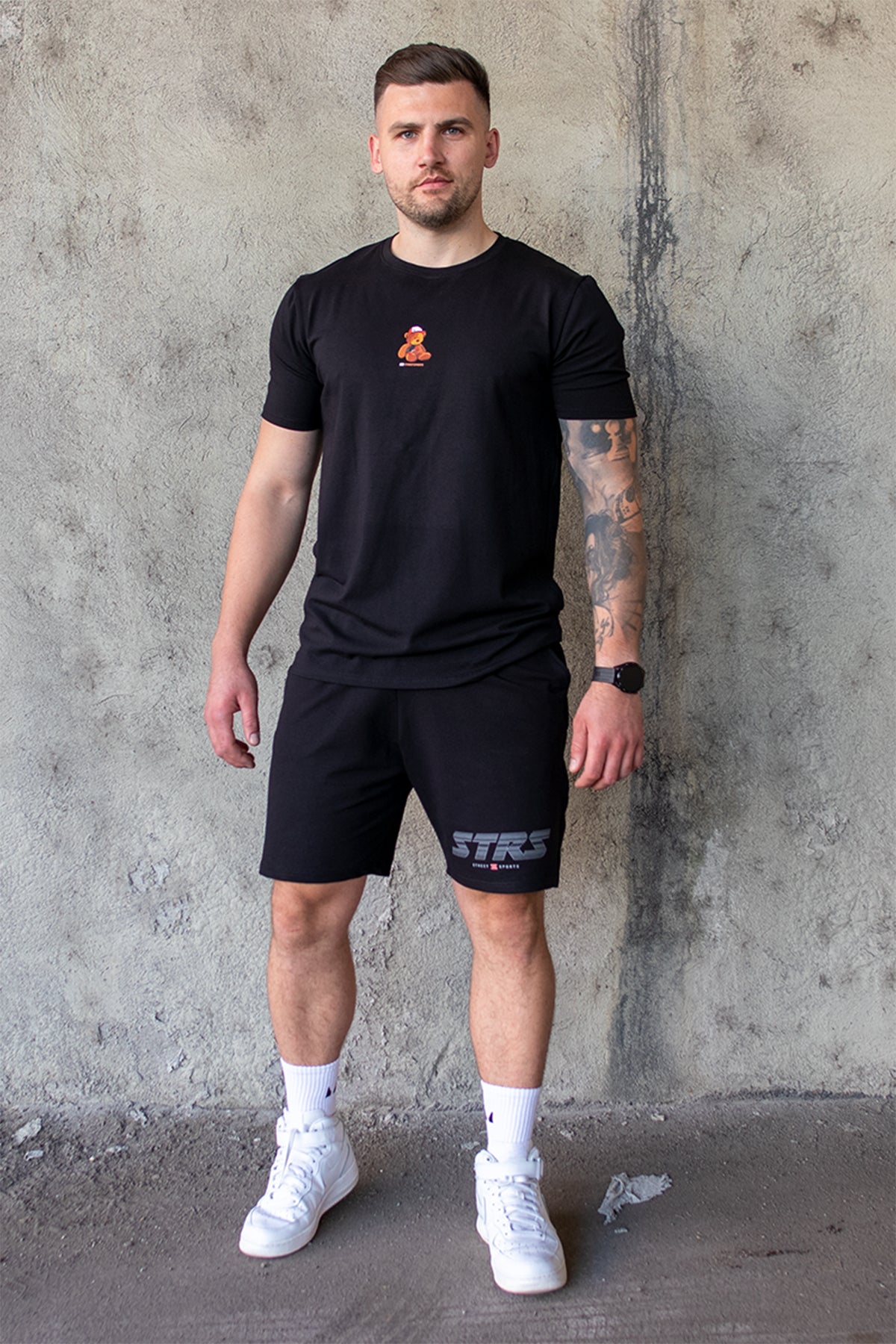 Tricou Regular Negru Ursulet
