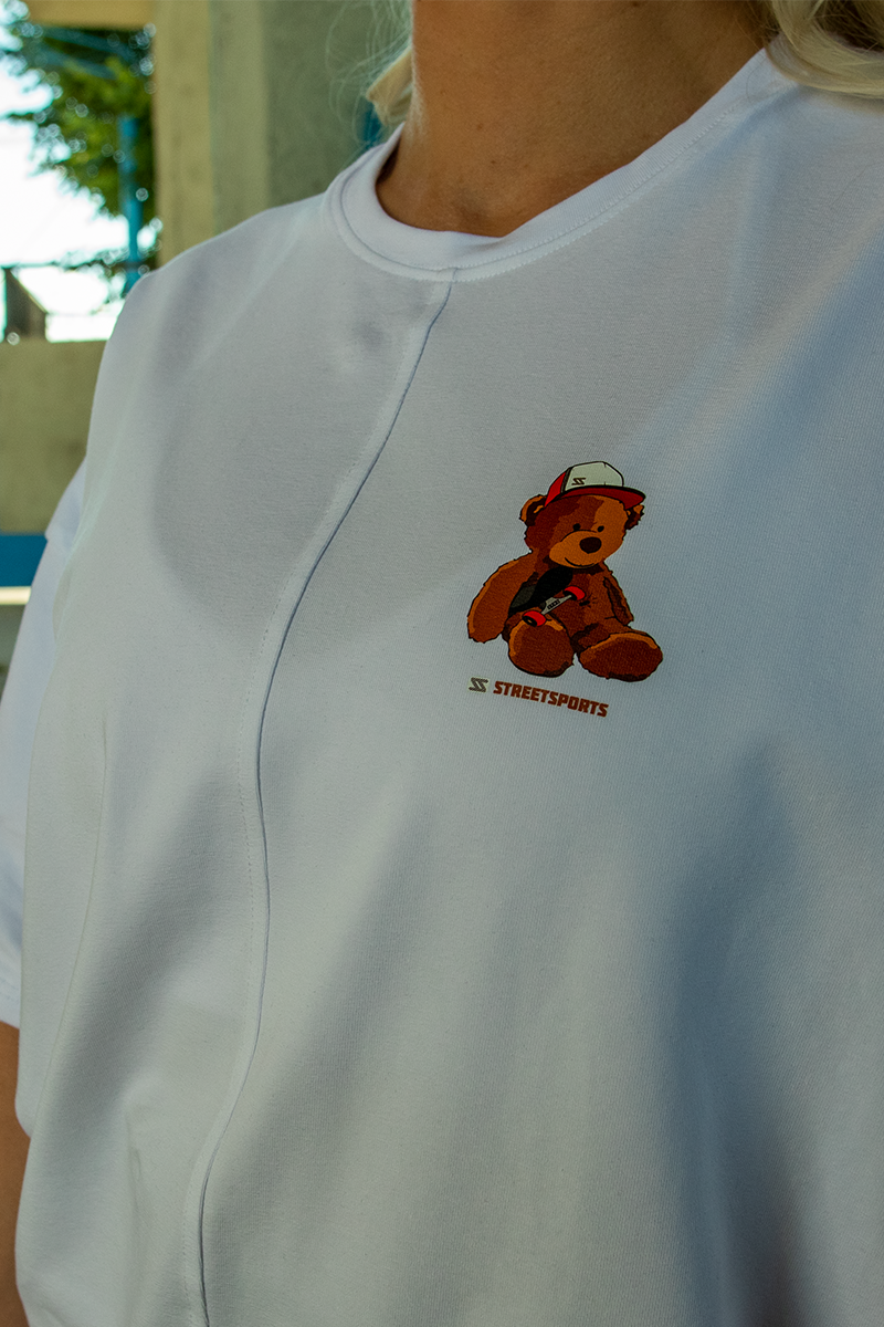 Tricou Oversize Alb Cu Ursulet