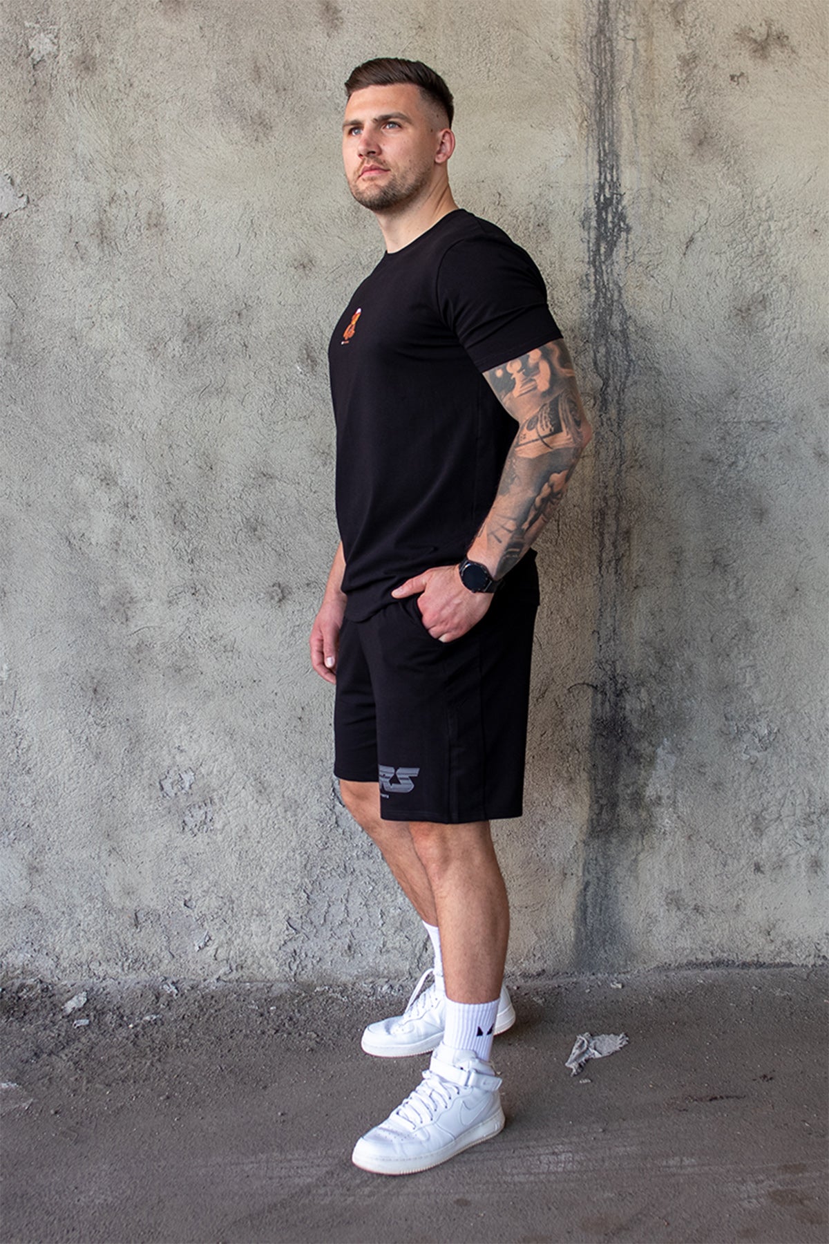 Tricou Regular Negru Ursulet